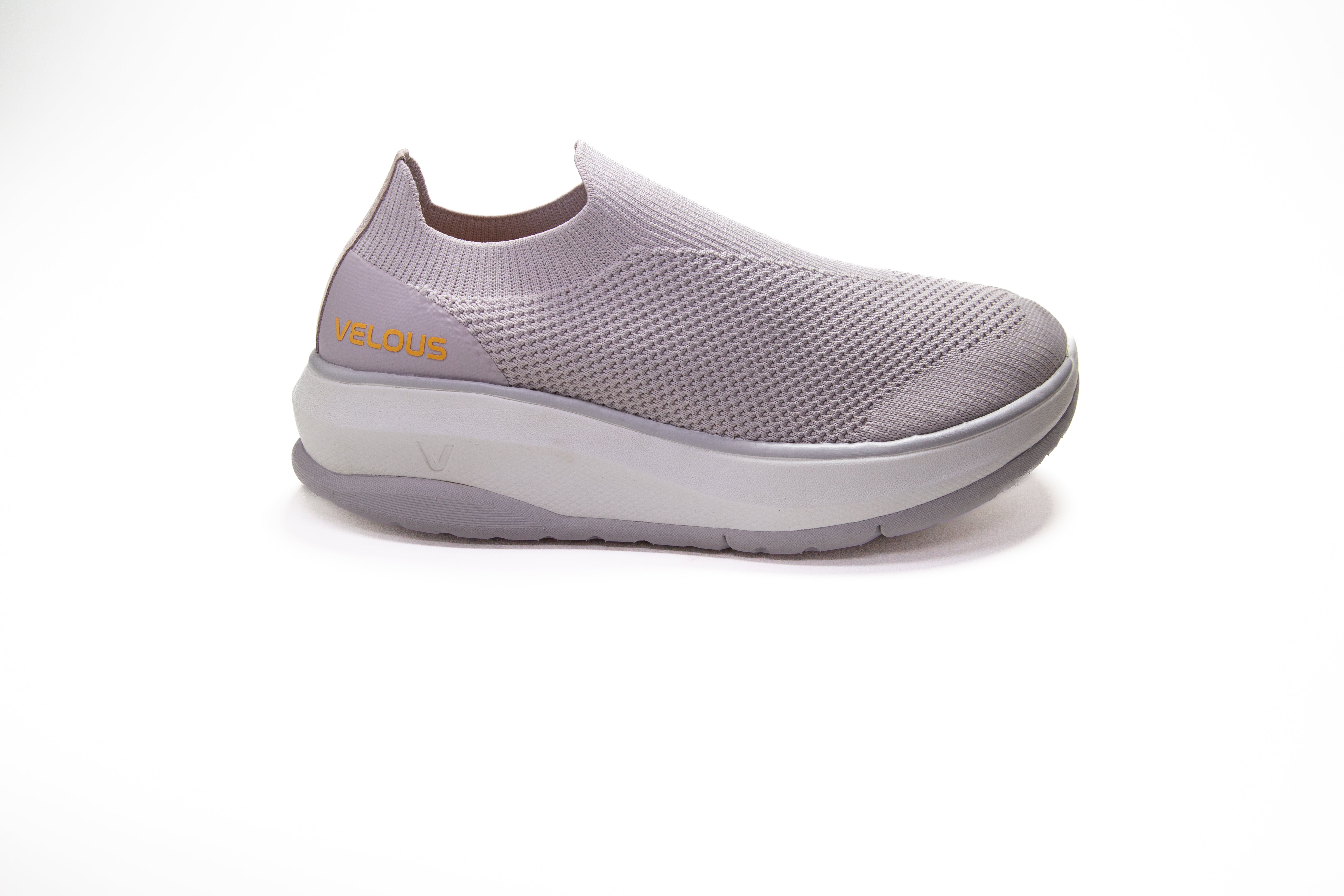 VELOUS Vernonia Easy-On Sneaker