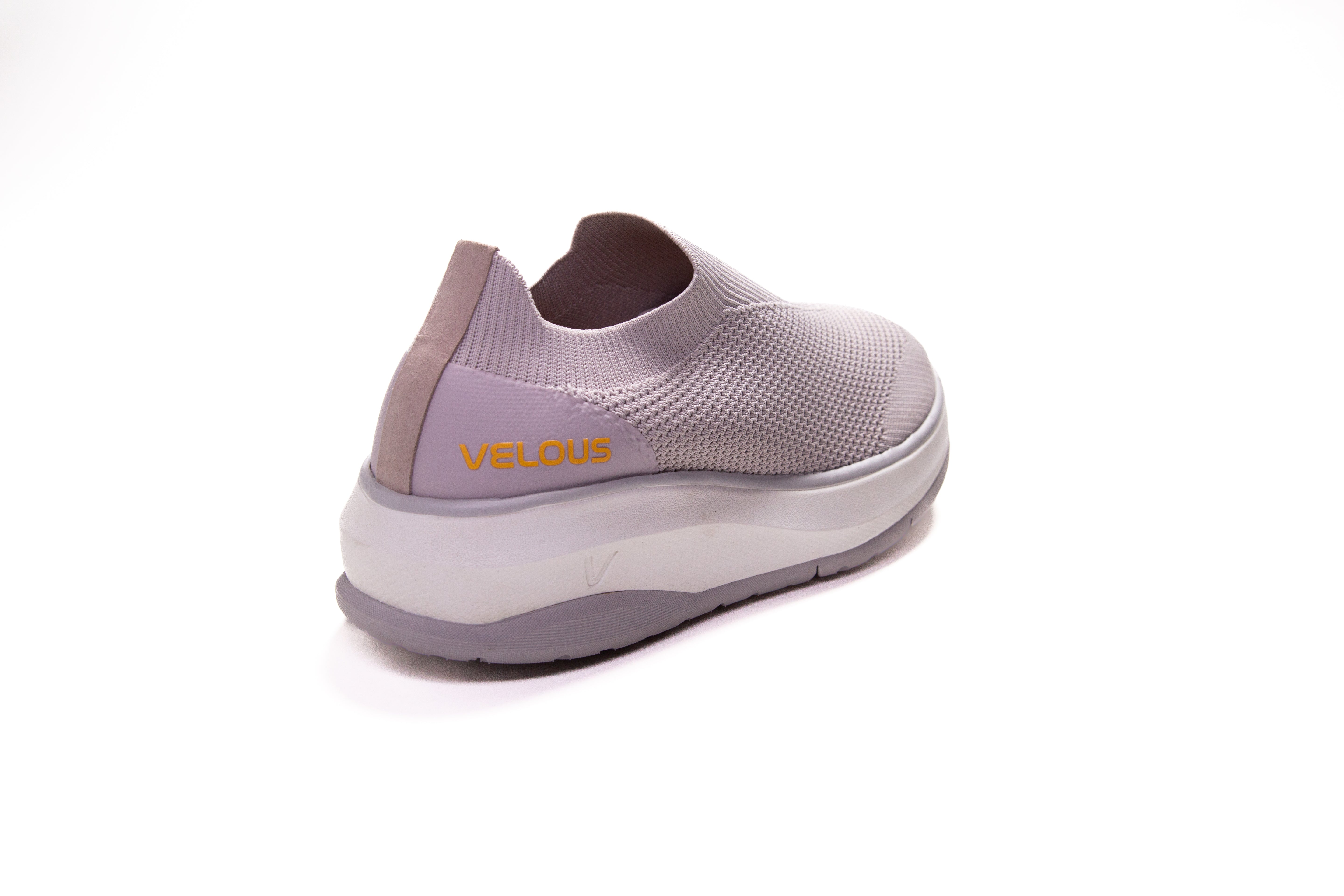 VELOUS Vernonia Easy-On Sneaker