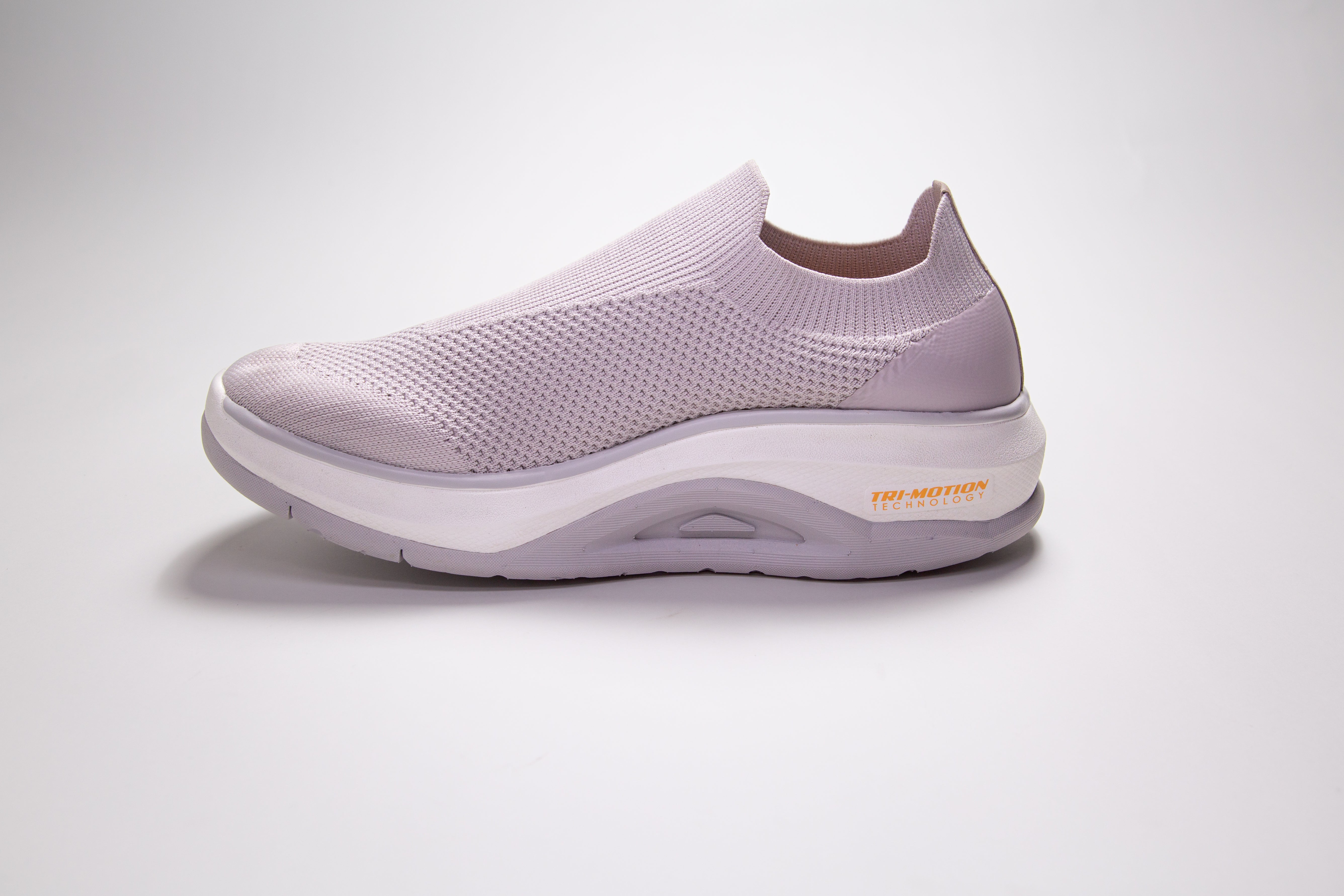 VELOUS Vernonia Easy-On Sneaker